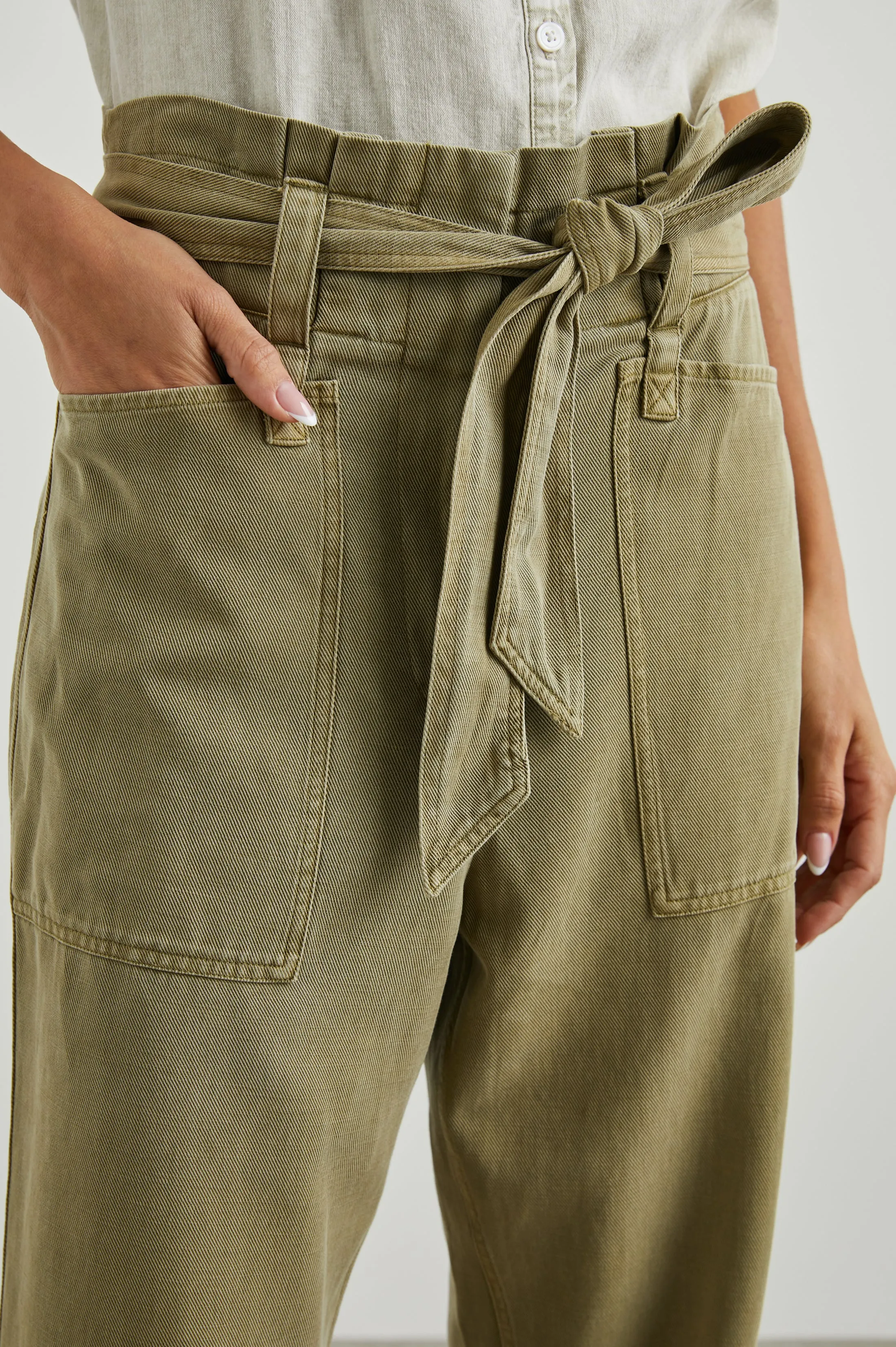 ACHILLES PANT - CANTEEN
