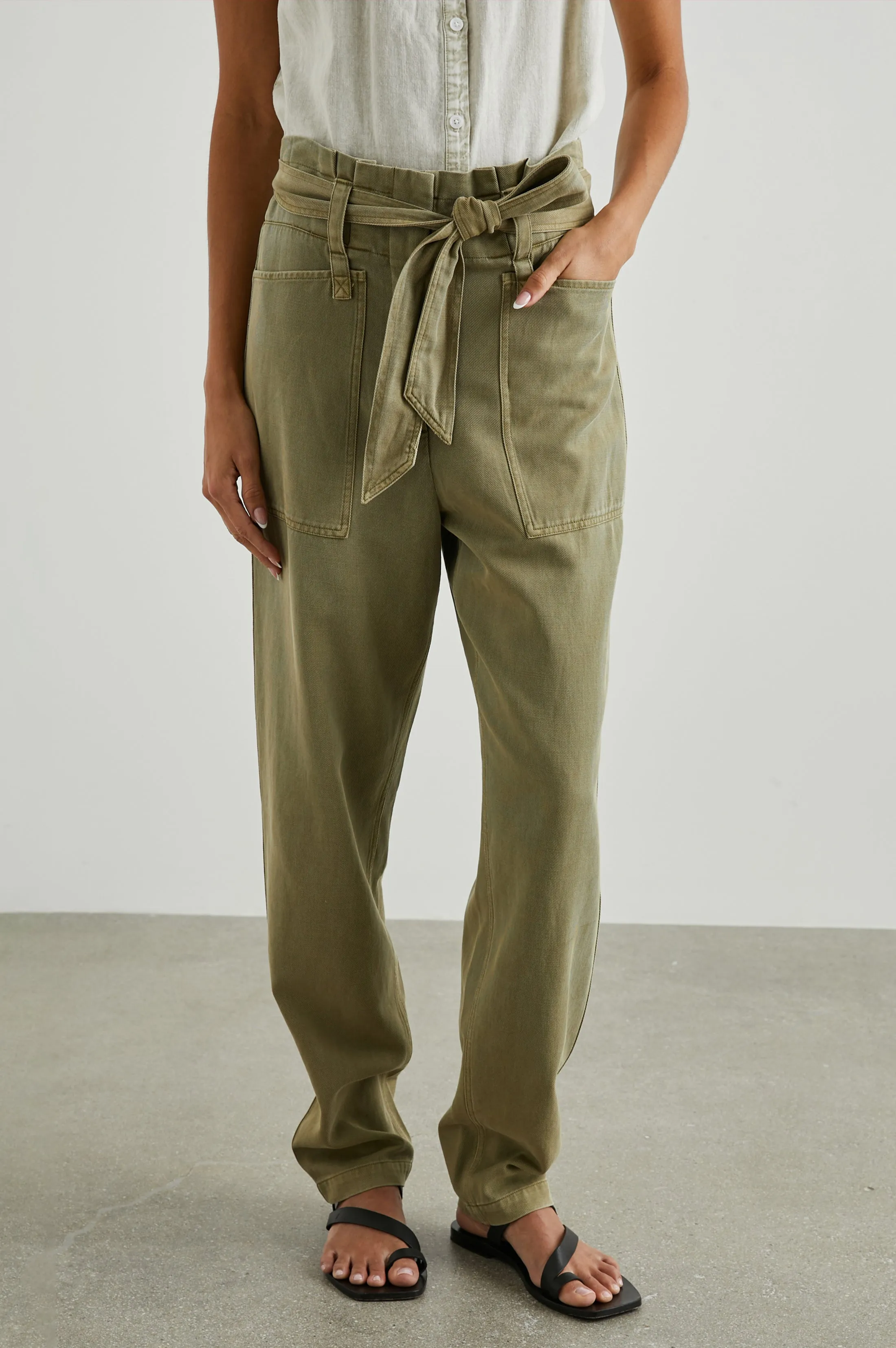 ACHILLES PANT - CANTEEN