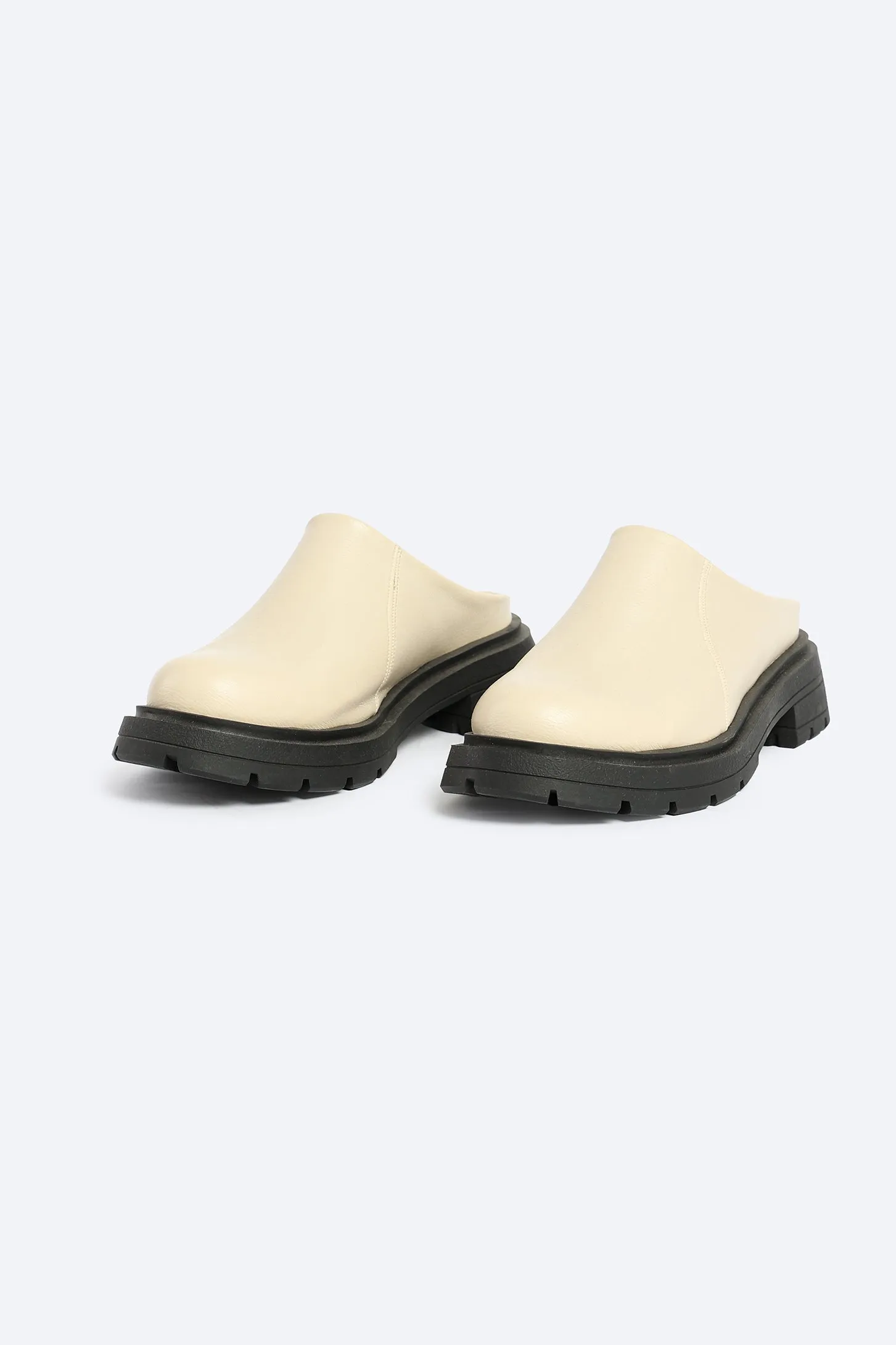 All Day Clogs - Beige