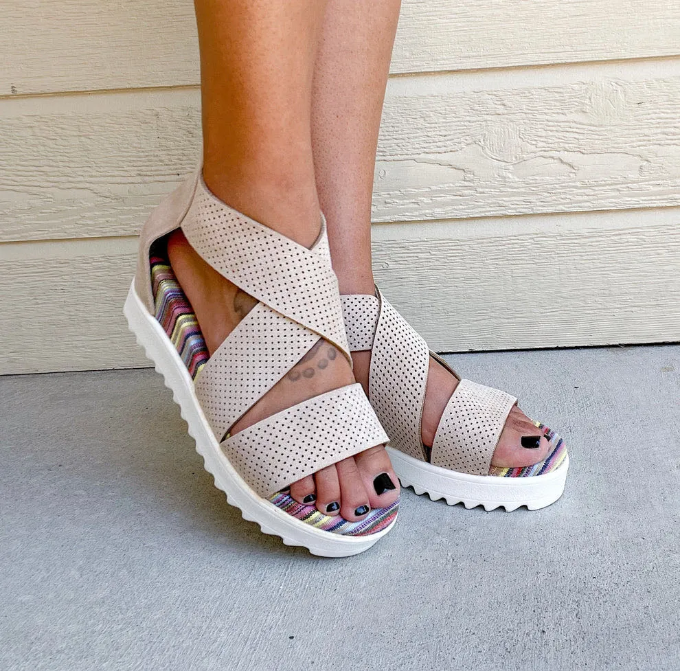 ALLIE WEDGES by Very G