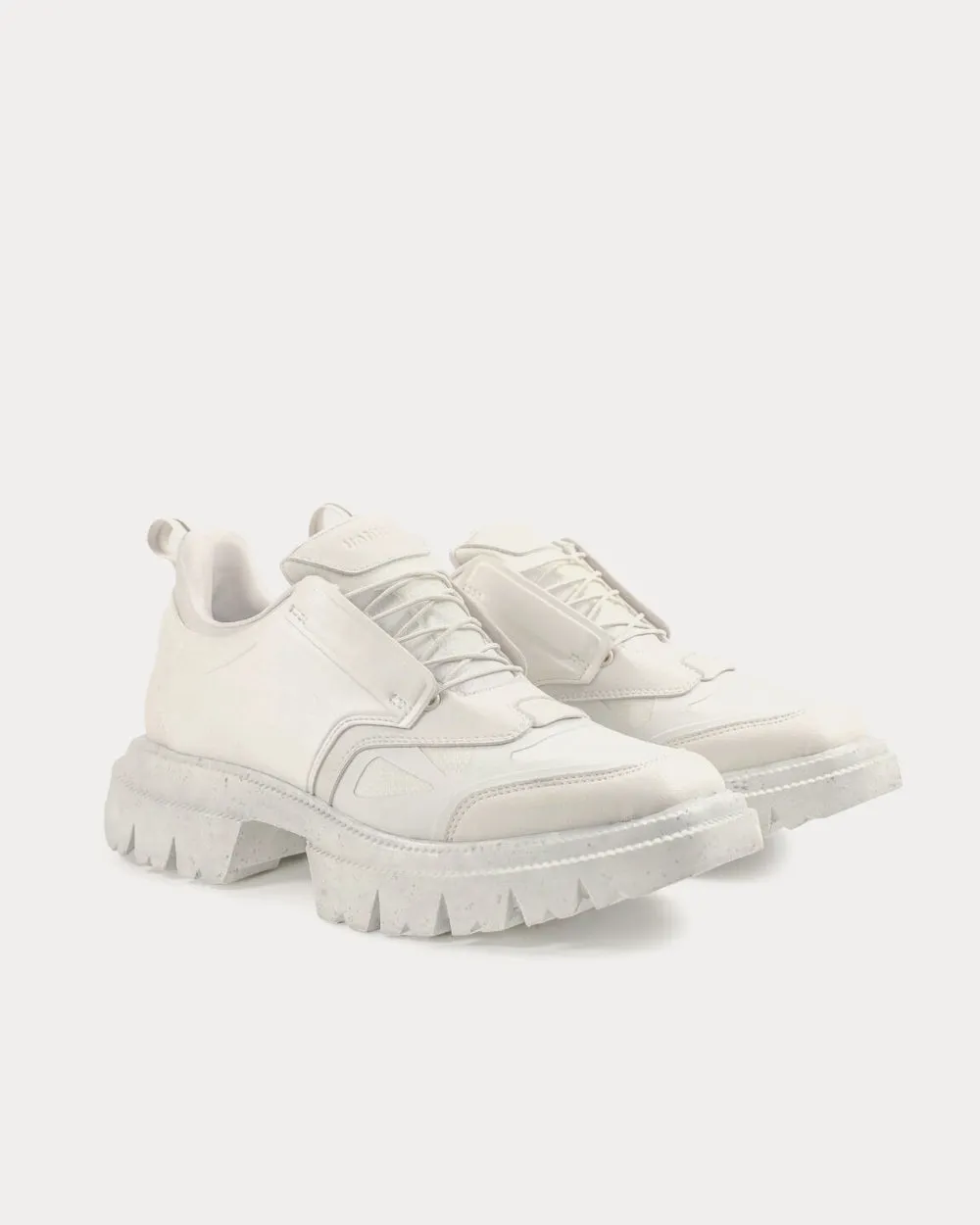 untitled#12 Vary White Low Top Sneakers